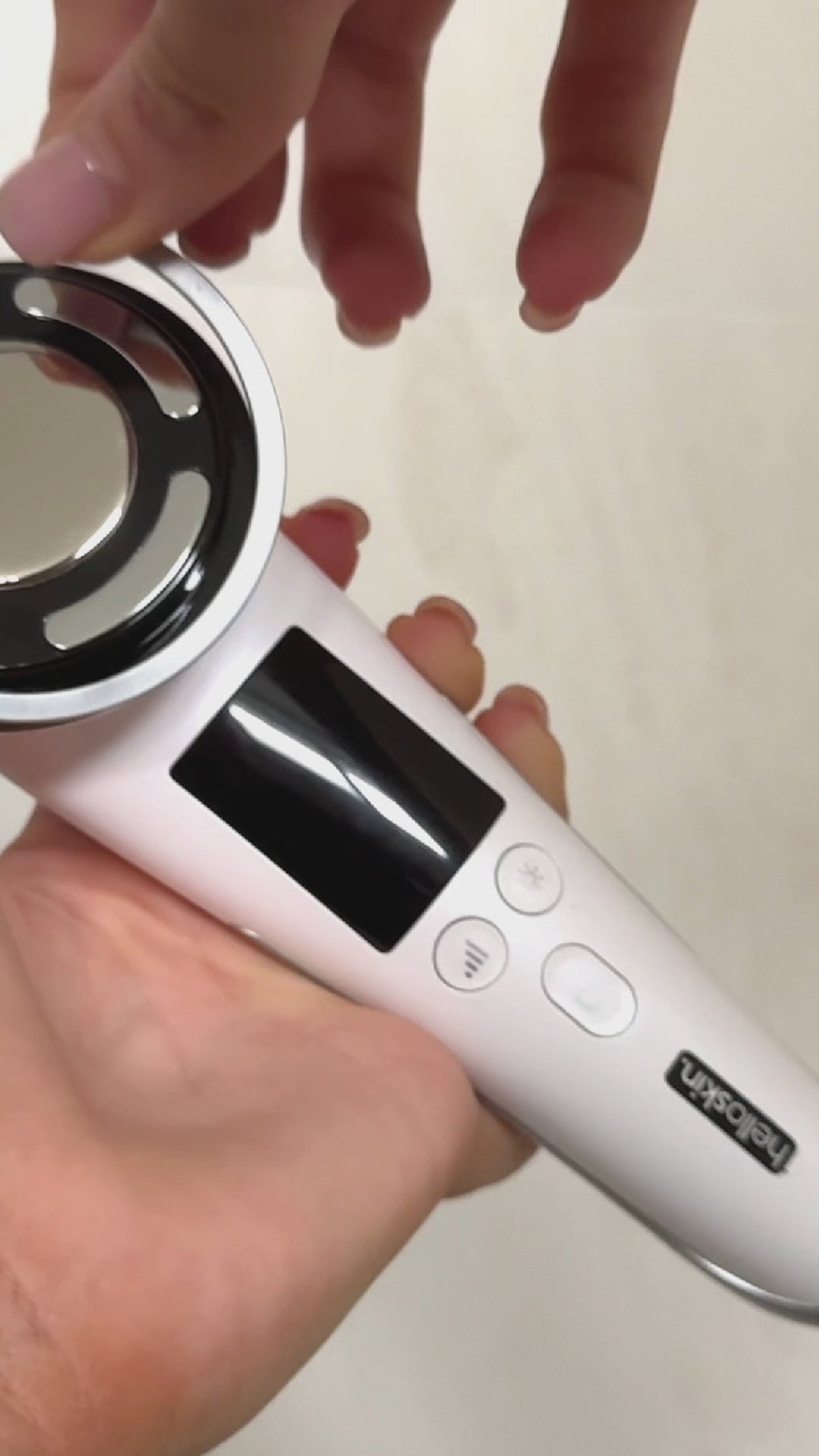 Helloskin US