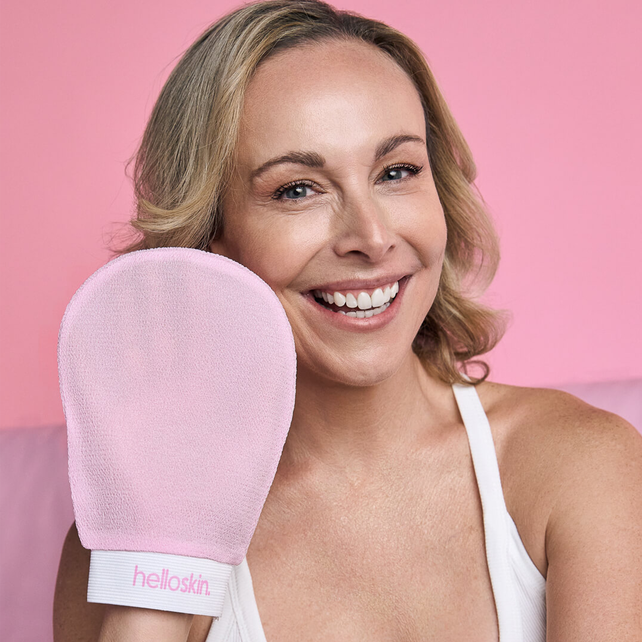 his & hers exfoliating glove (pink & black)